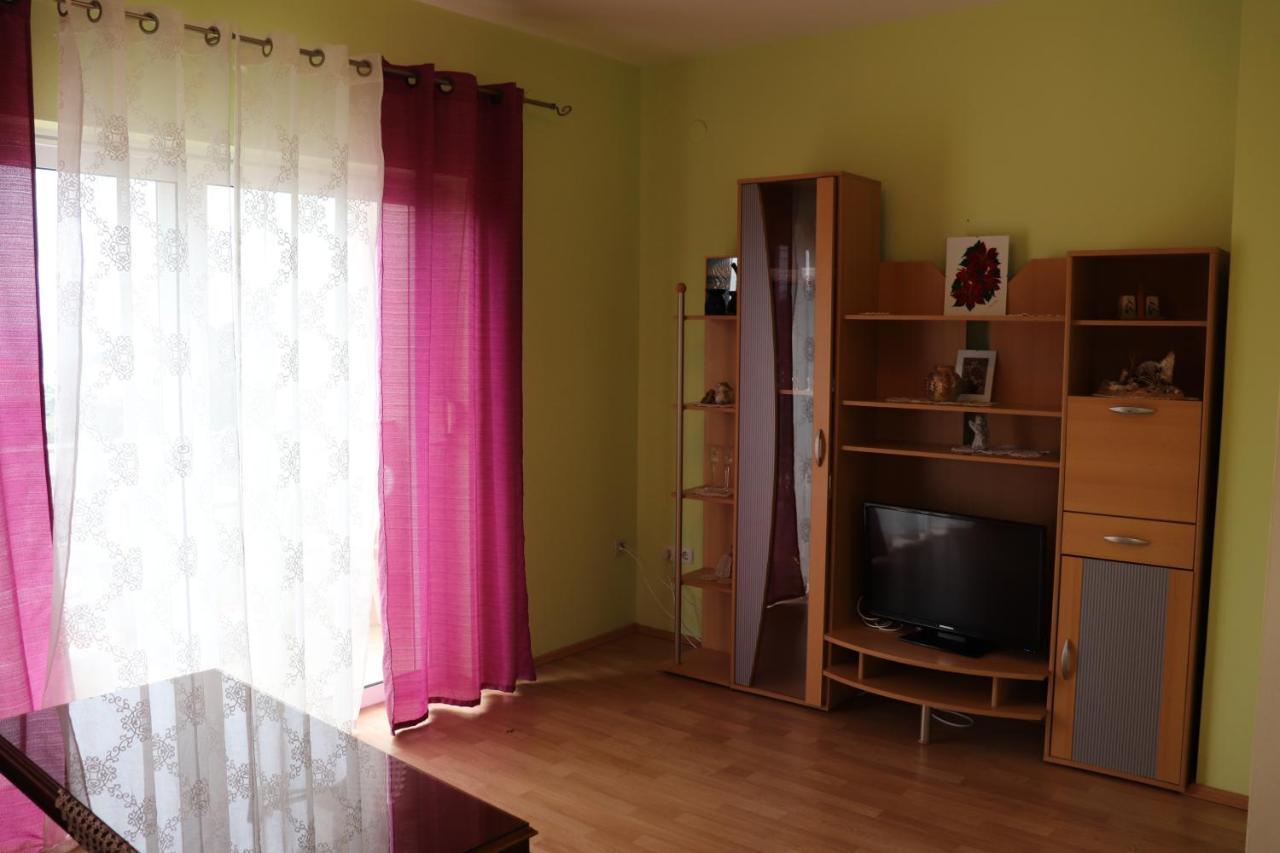 Apartments Vesna Банёл Экстерьер фото